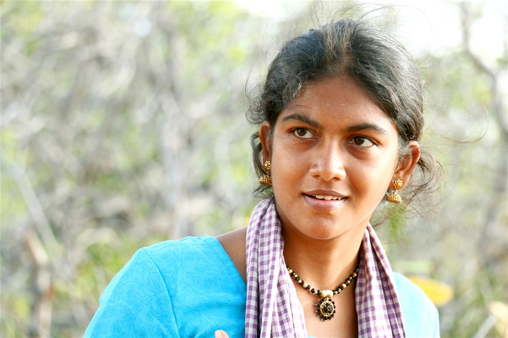 Actress Subapriya in Munthirikkaadu Movie Stills